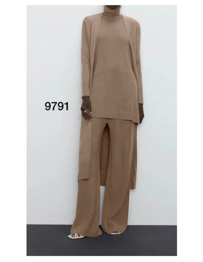 Completo cardigan, maglia e pantaloni FB8