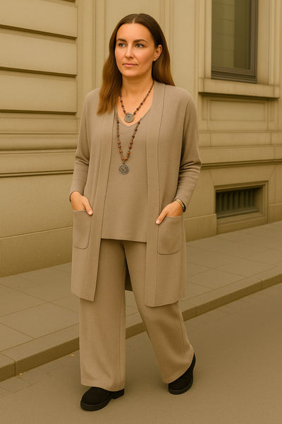 Completo Cardigan, Maglia & Pantalone “Viky”